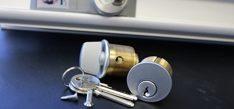 Commercial Lock Installation Crestline